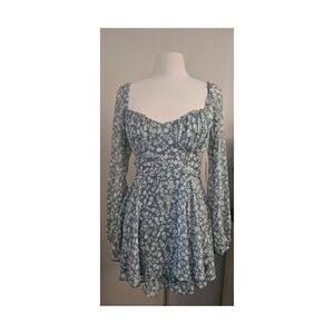 B. Smart Tiered Dress Sage Green Size 9
